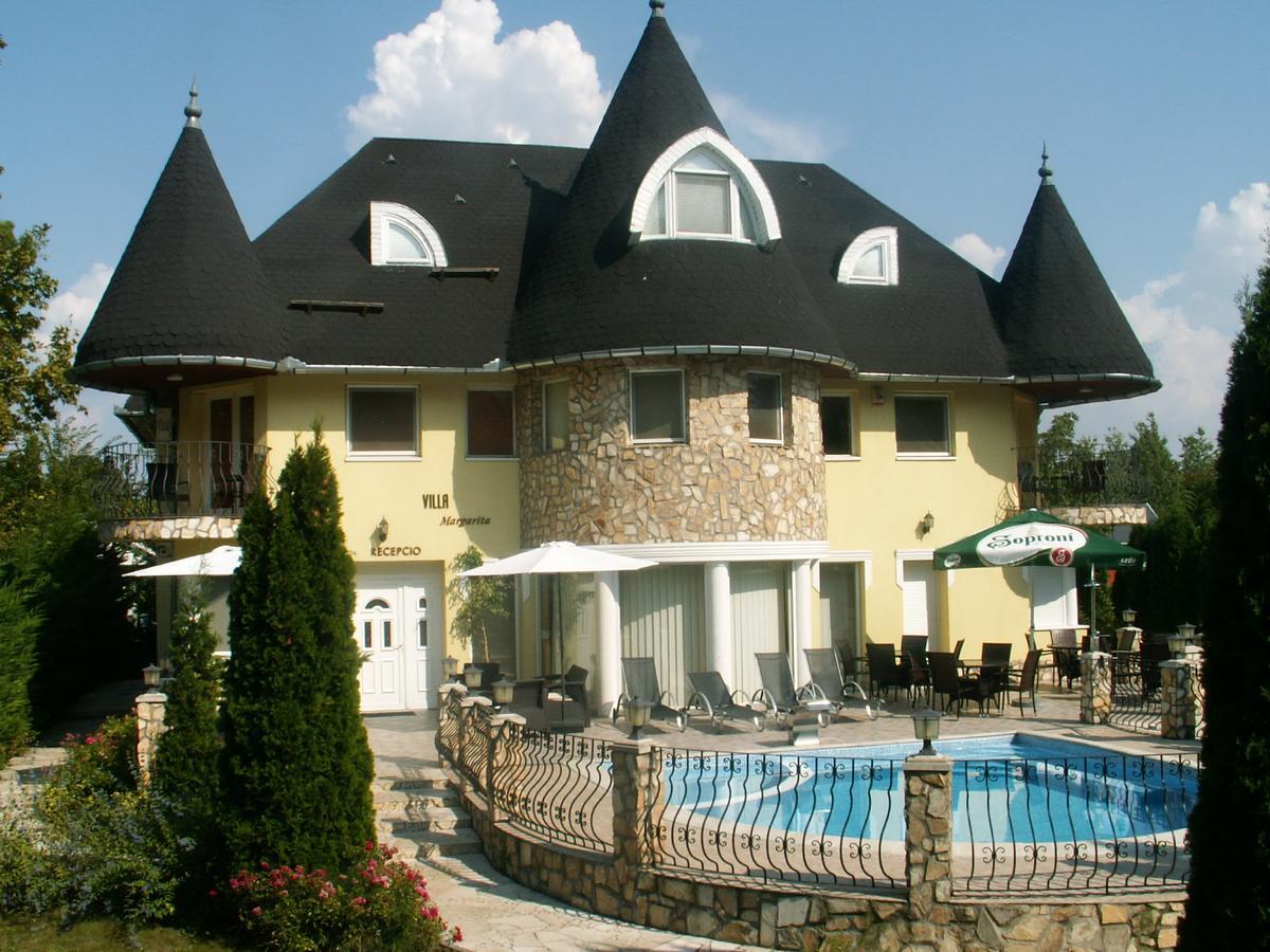 Villa Margarita Siófok Eksteriør billede