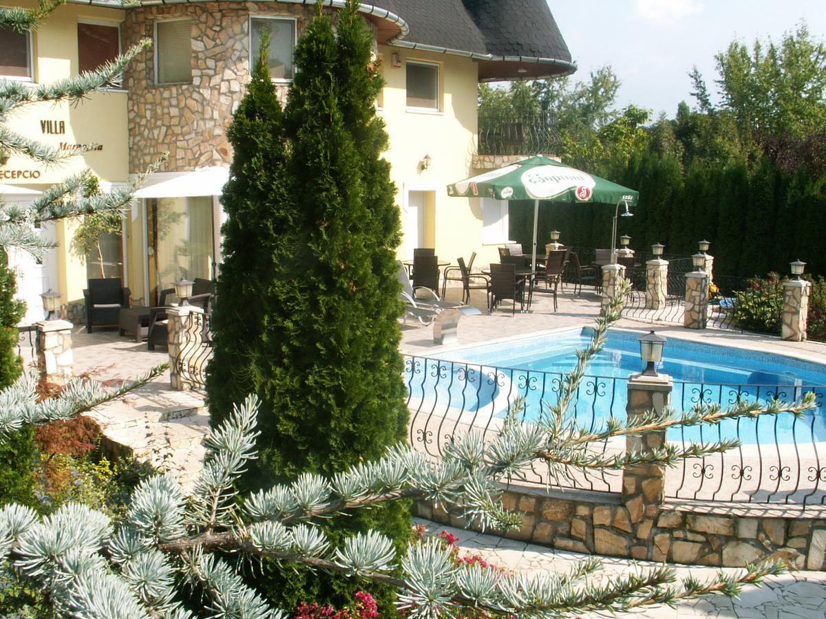 Villa Margarita Siófok Eksteriør billede